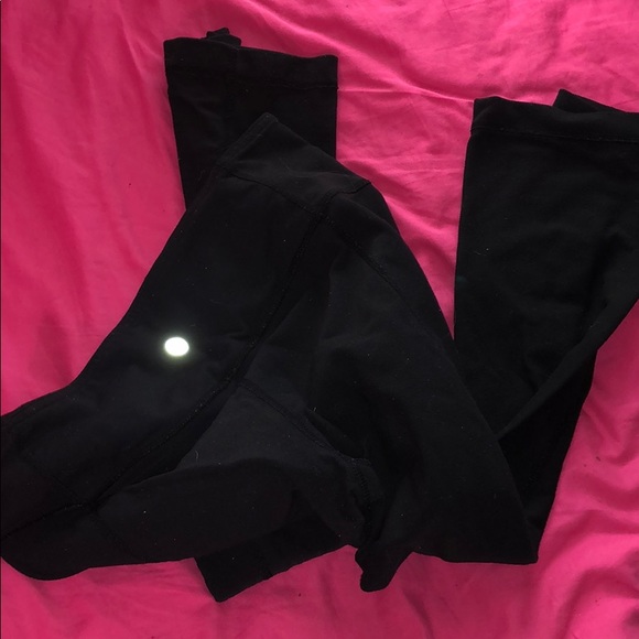 Reversible Lululemon yoga pants - Picture 2 of 4